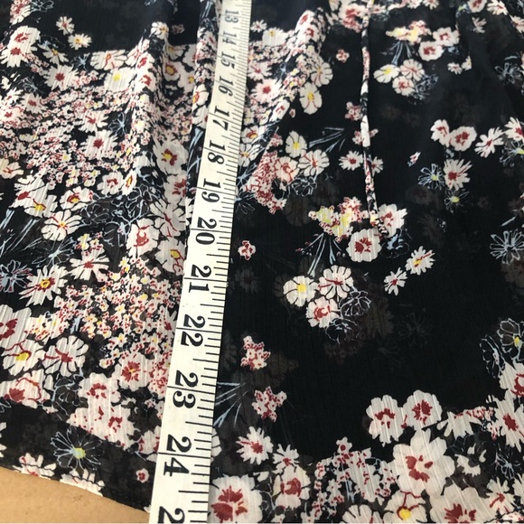 Zara Trafaluc Floral Mesh Flowy Blouse SZ M - Picture 11 of 16